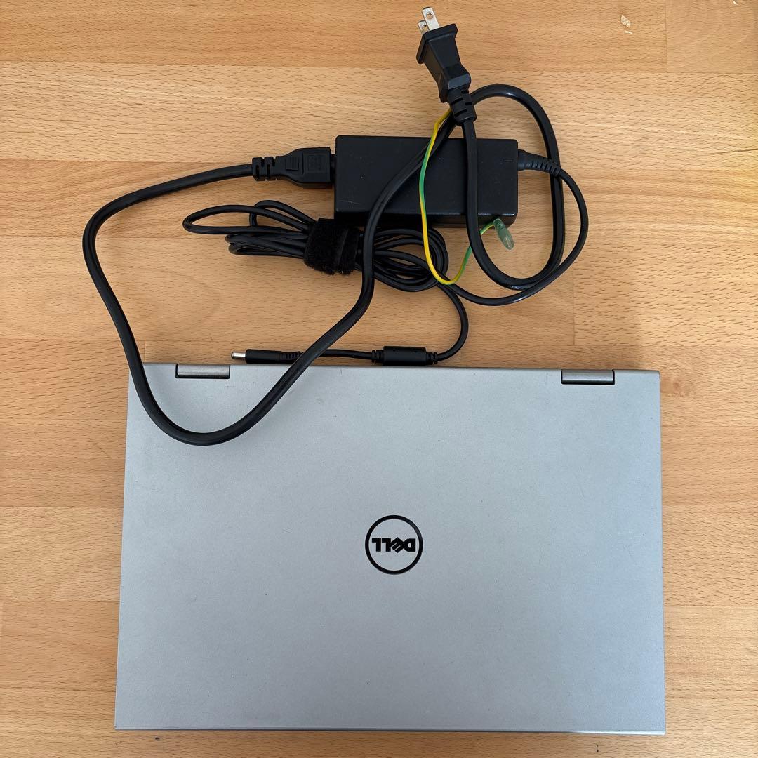 Dell タッチスクリーンノートパソコン