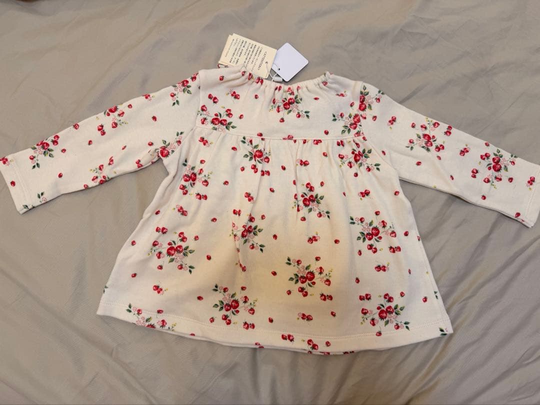 センスオブワンダー　野いちごワンピースとパンツセット 70-80cm