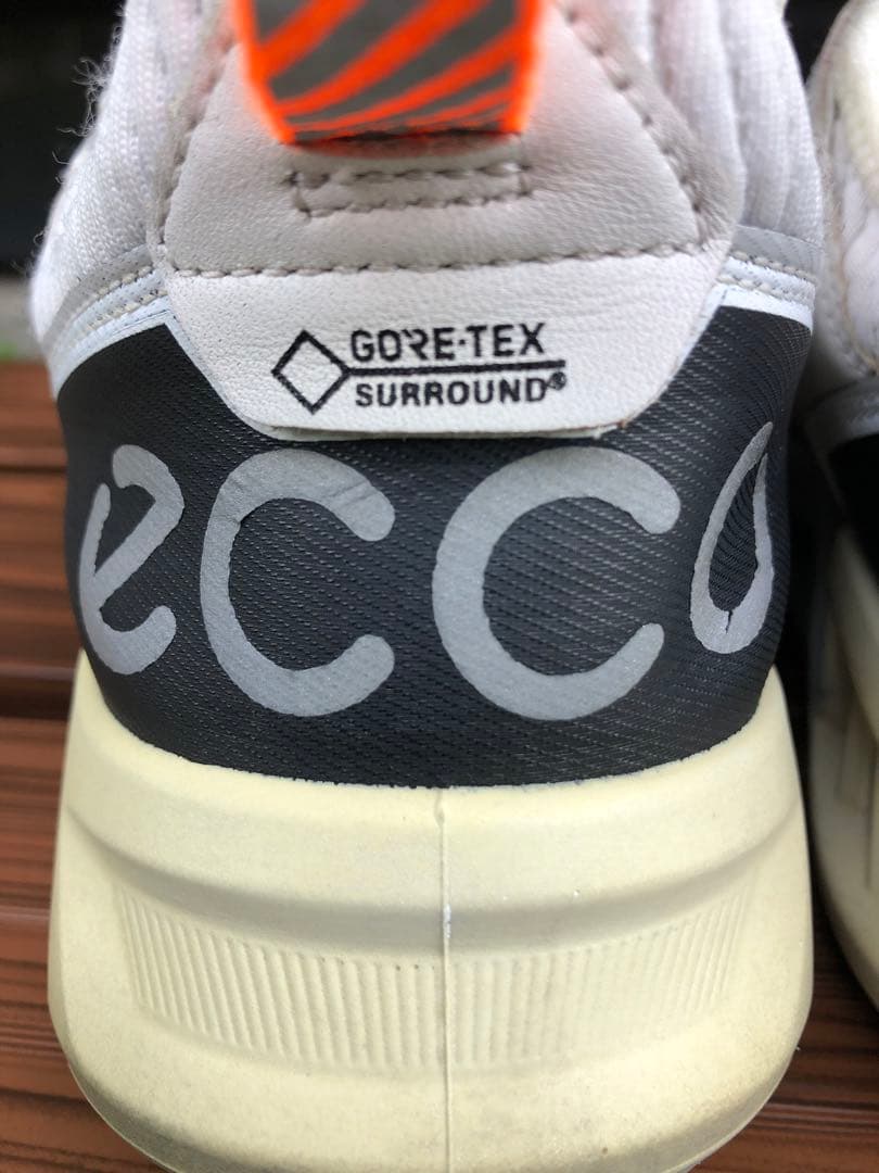 343番美品ECCOゴルフシューズ39 24.5cmスパイクレスGORE-TEX