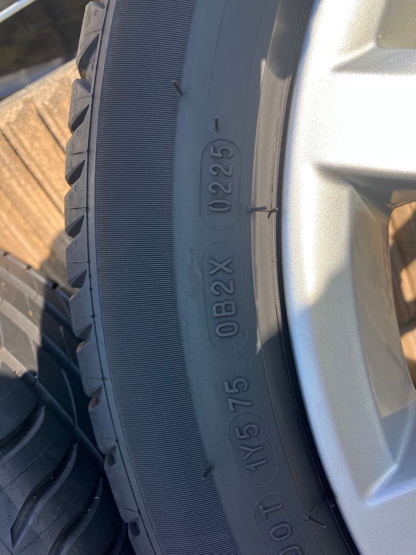 ゴルフ7ハイライン純正ホイールミシュランプライマシー4 205/50zR17