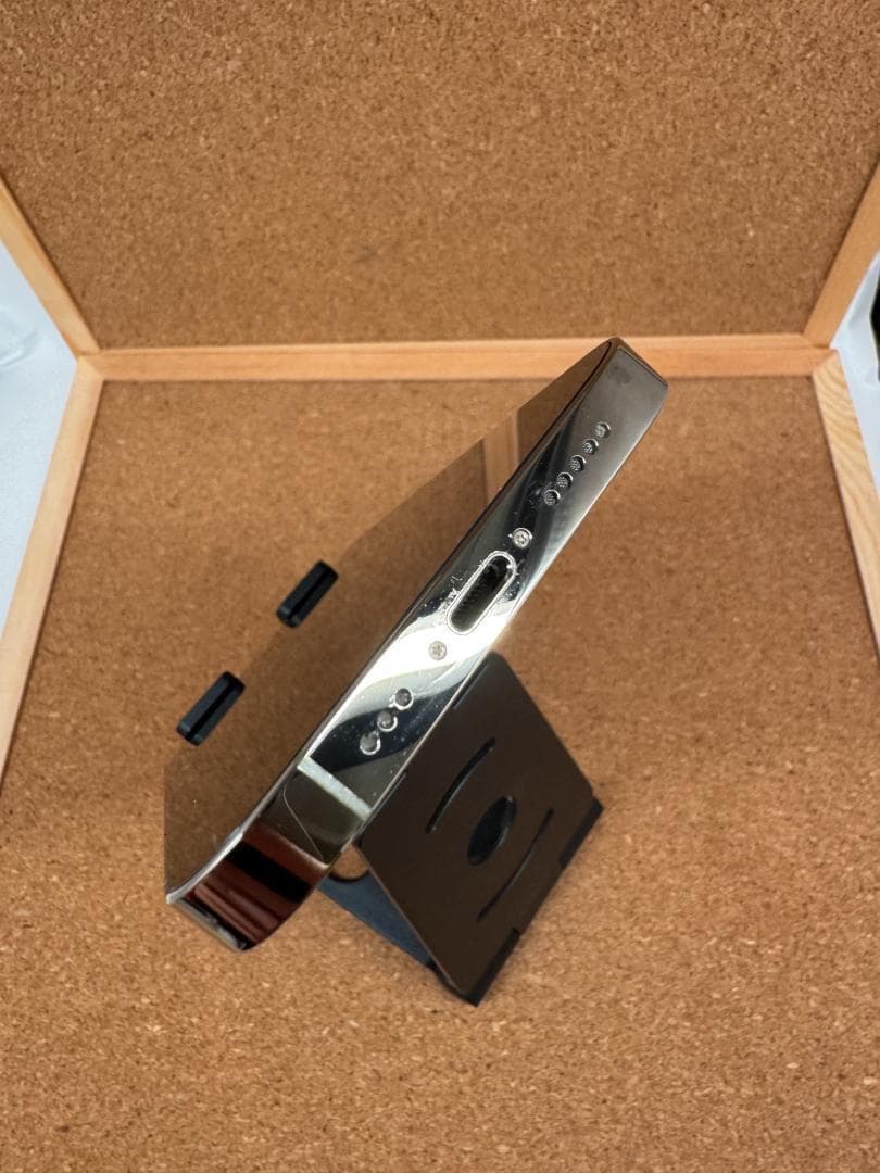 iPhone 14 Pro ゴールド 128 GB SIMフリー