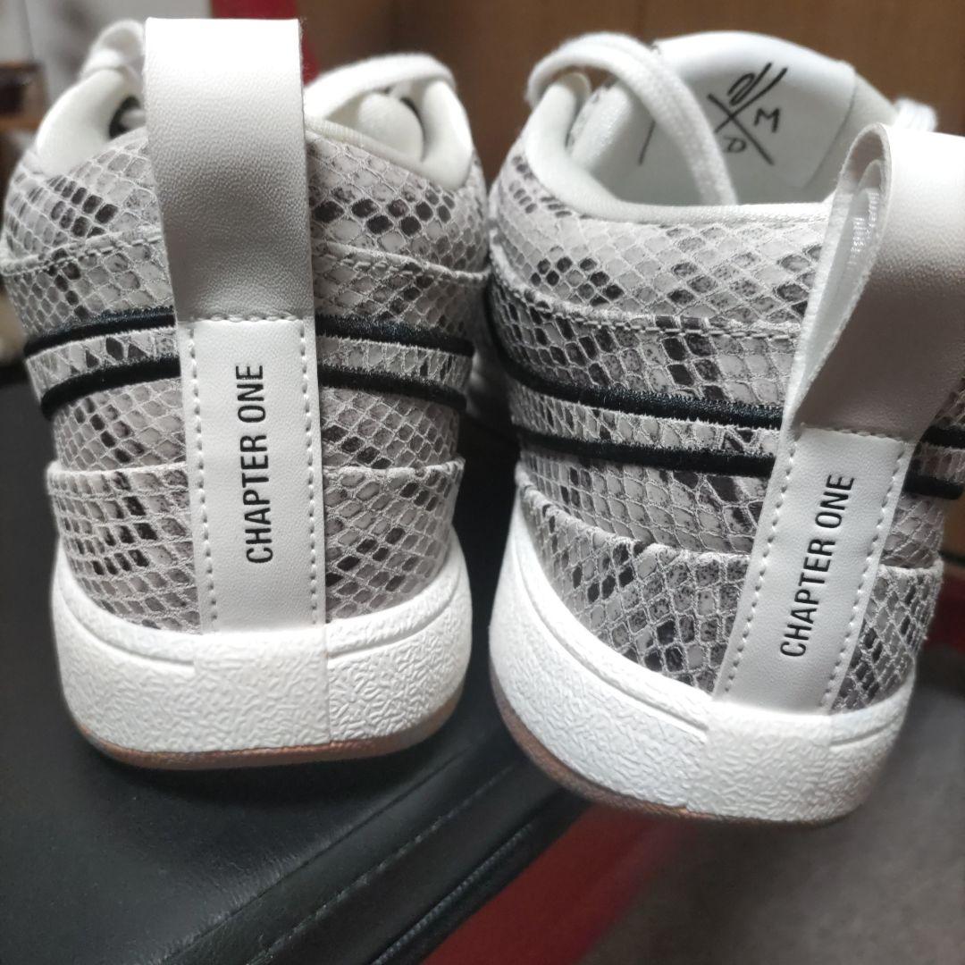 NIKE BOOK1 Snake skin　白蛇