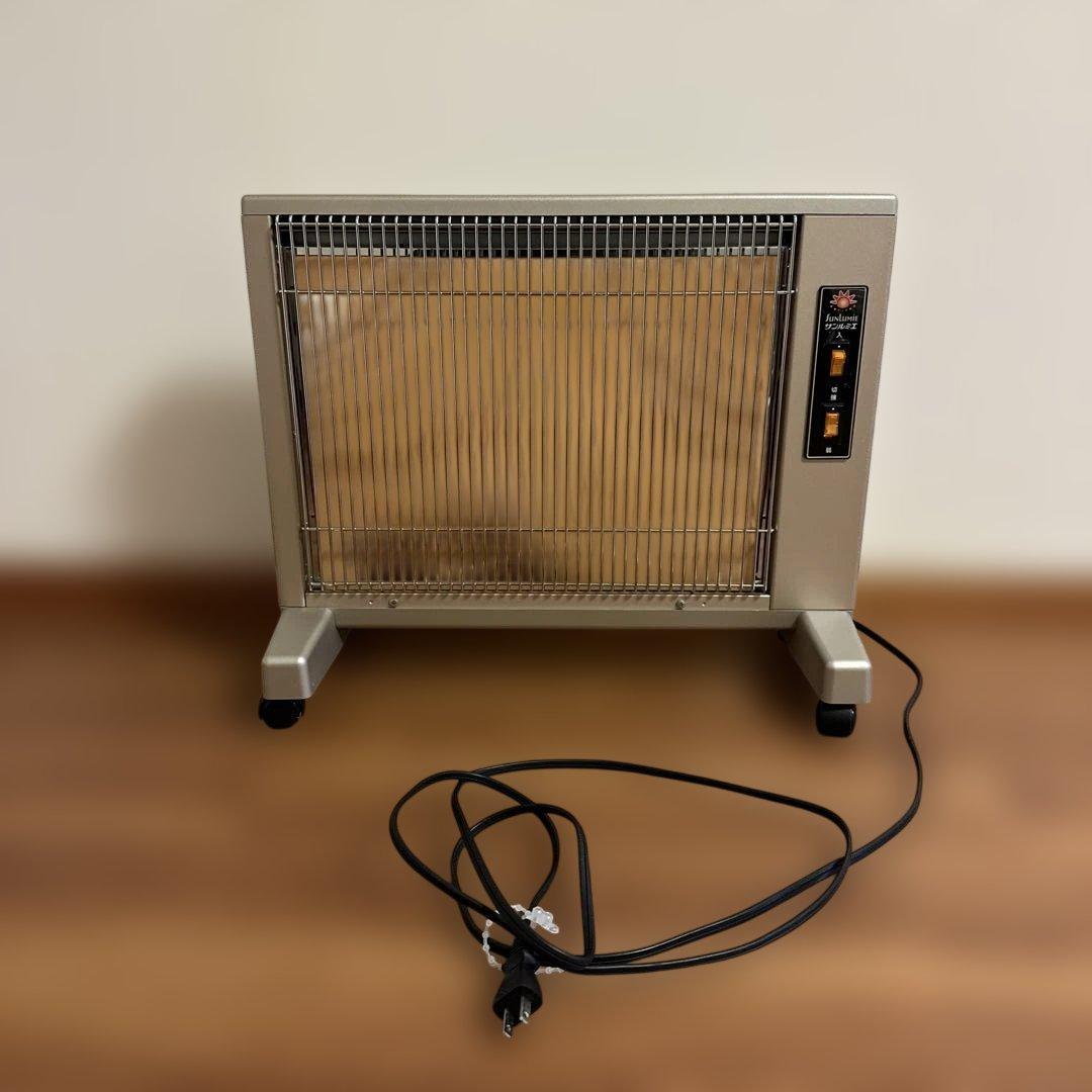 ① 遠赤外線暖房機 サンルミエキュート　E800LS