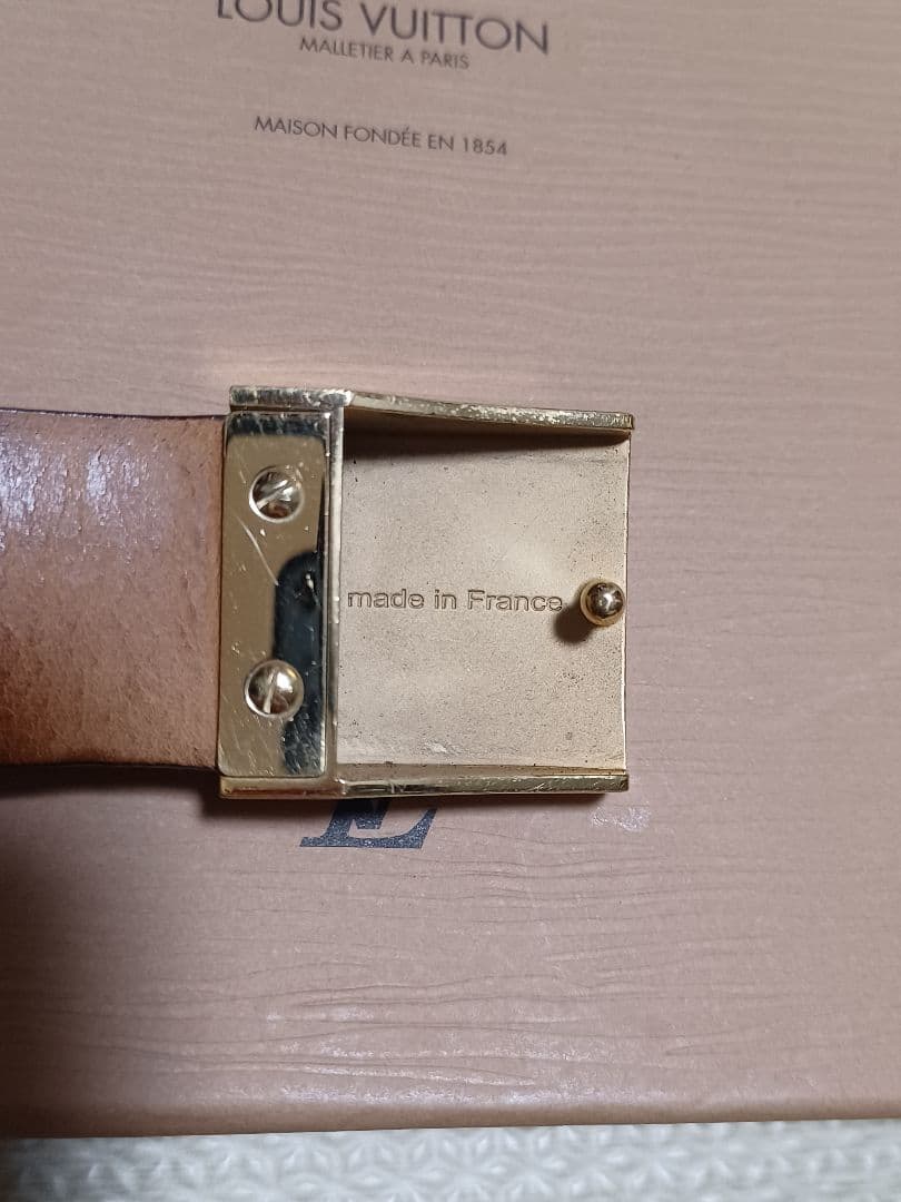 LOUIS VUITTON ベルト　モノグラム　ケース付