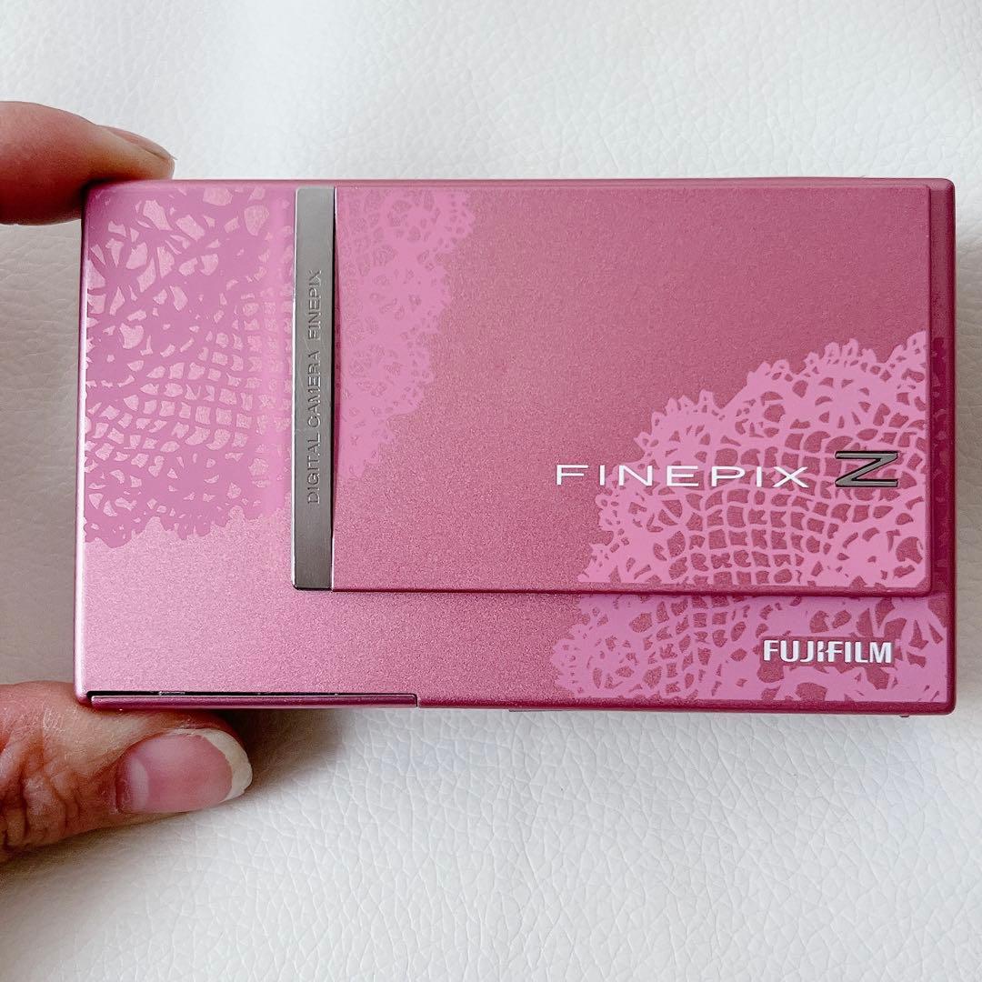 Fujifilm FinePix Z ピンク 本体と付属品