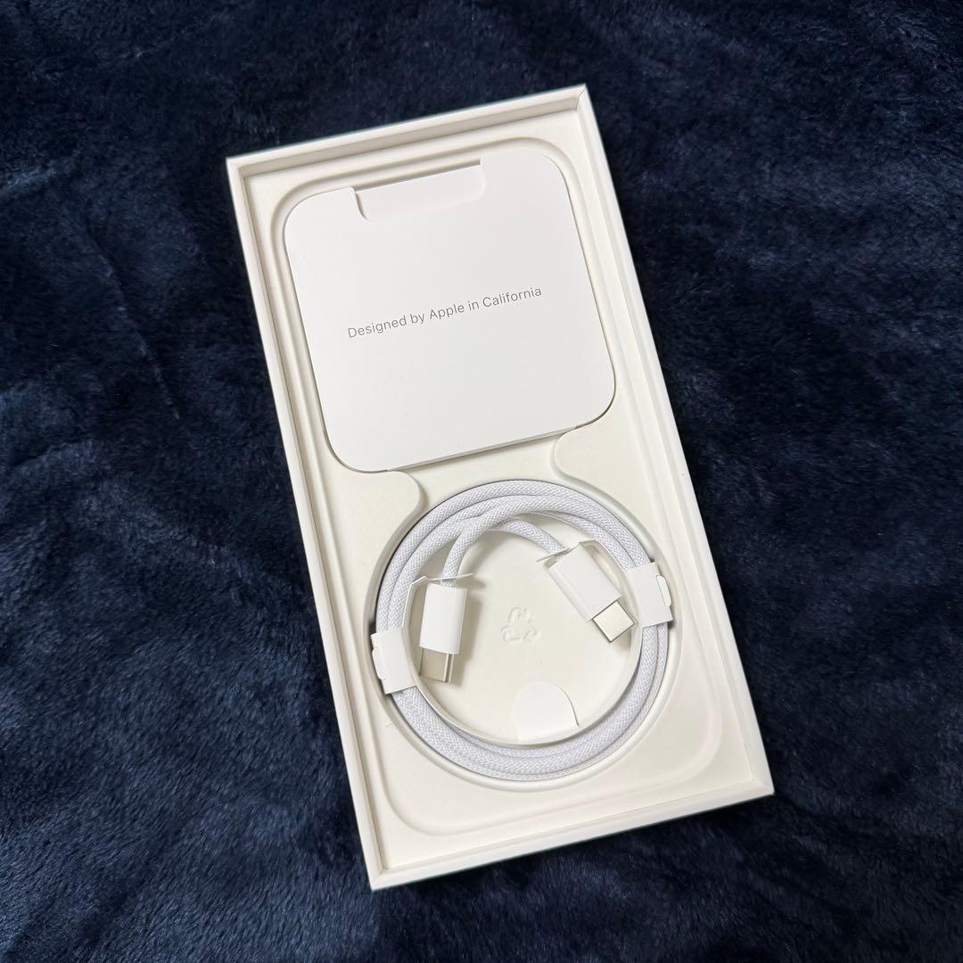 「極美品」　iPhone15 SIMフリー