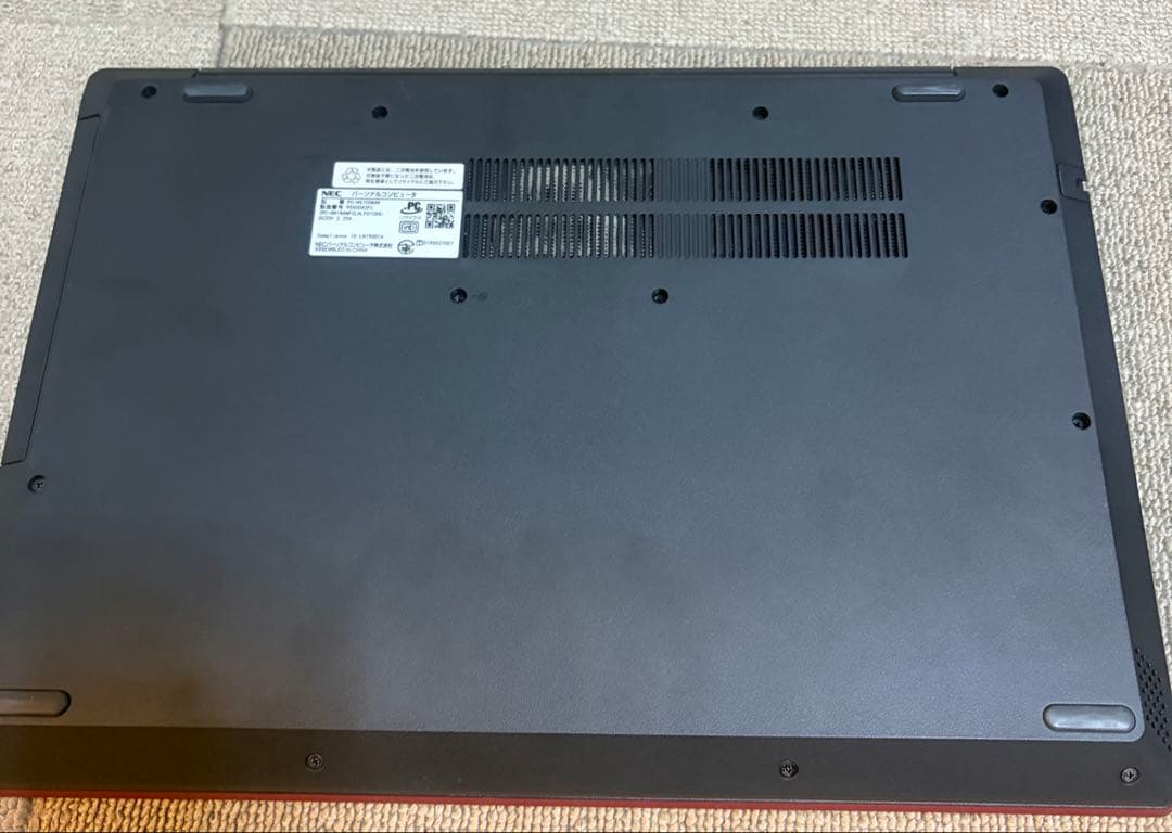 N*n様 美品　NEC LAVIE NS700/NAR 15.6インチ ノートP