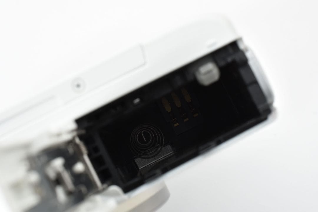 ■美品■Canon EOS M100 標準レンズキット ホワイト