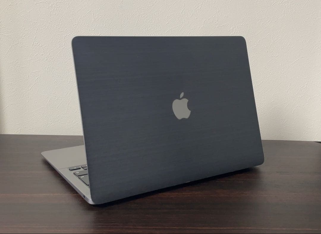 【送料無料】MacBook Air M1 256GB スペースグレー