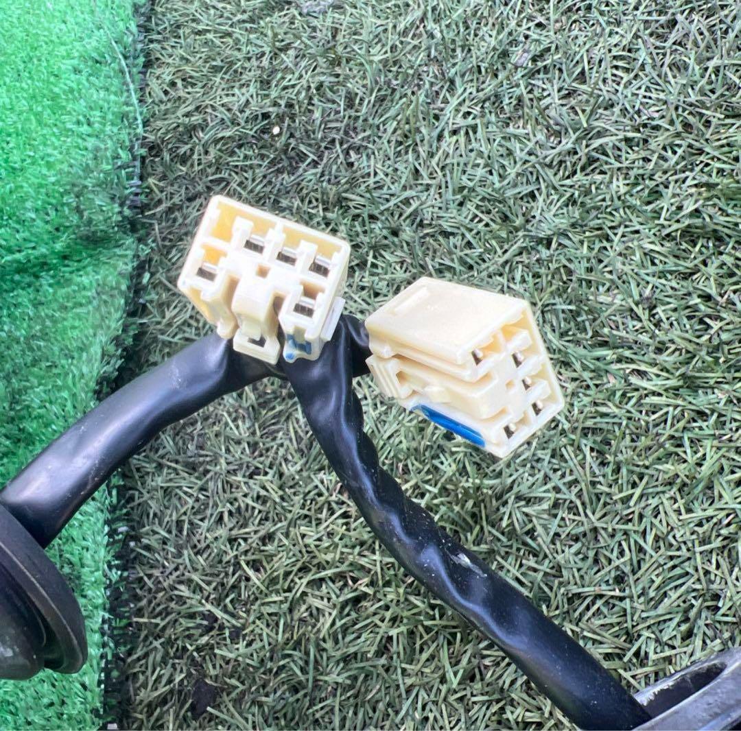 トヨタアクア NHP10 テールランプセット