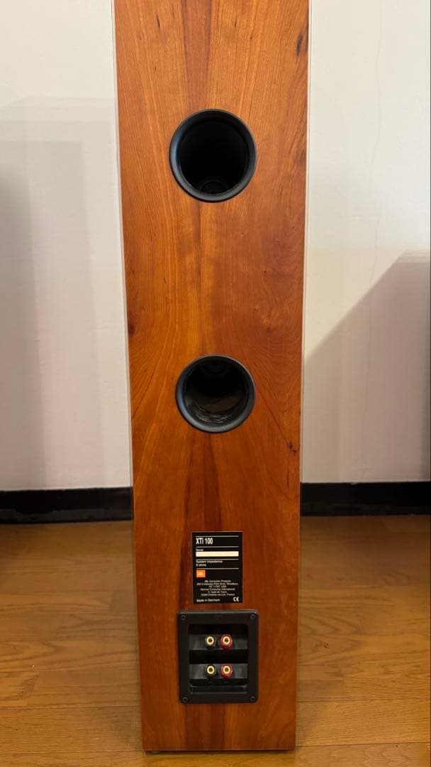 JBL XTi100 トールボーイスピーカー