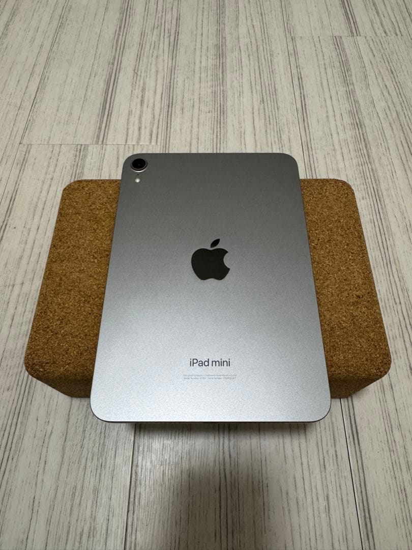 iPad mini 第7世代 128GB Wi-Fi スペースグレイ ケース付き