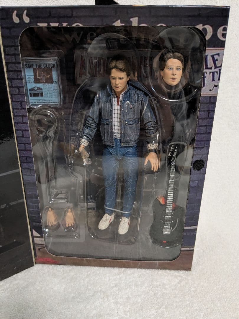 NECA バックトゥザフューチャー マーティー マクフライ アクションフィギュア