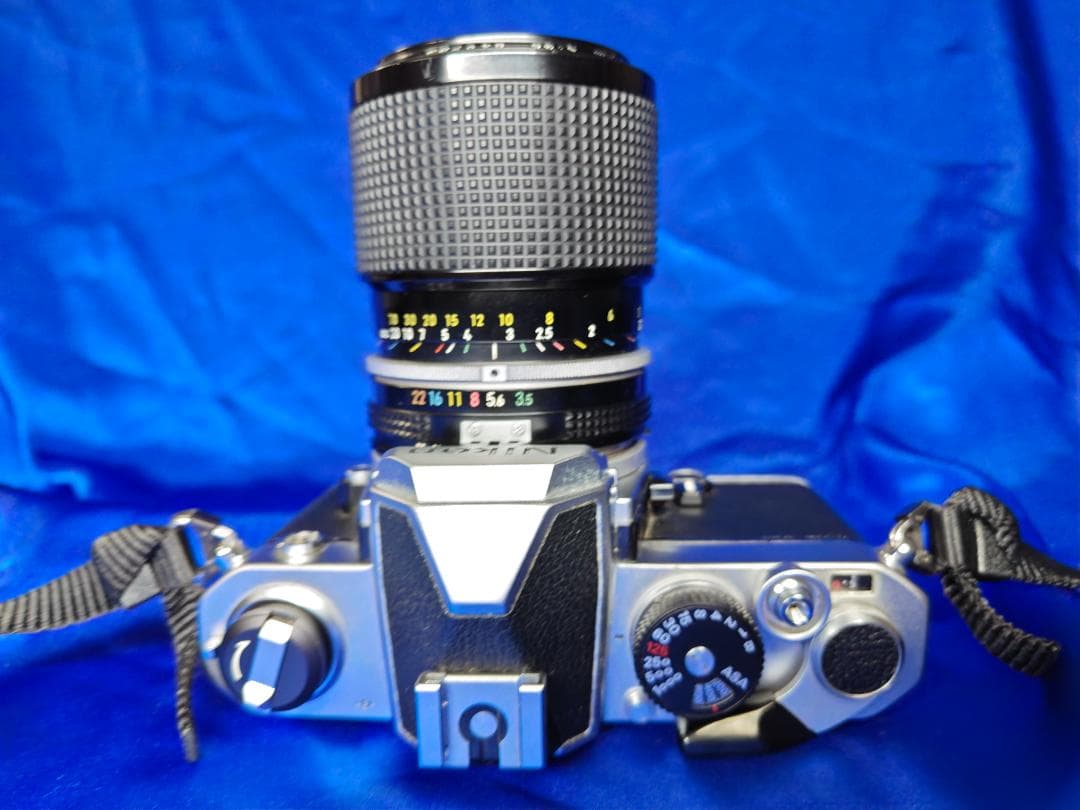 【美品】 Nikon FM ＋レンズ＋ストラップ新品ケース