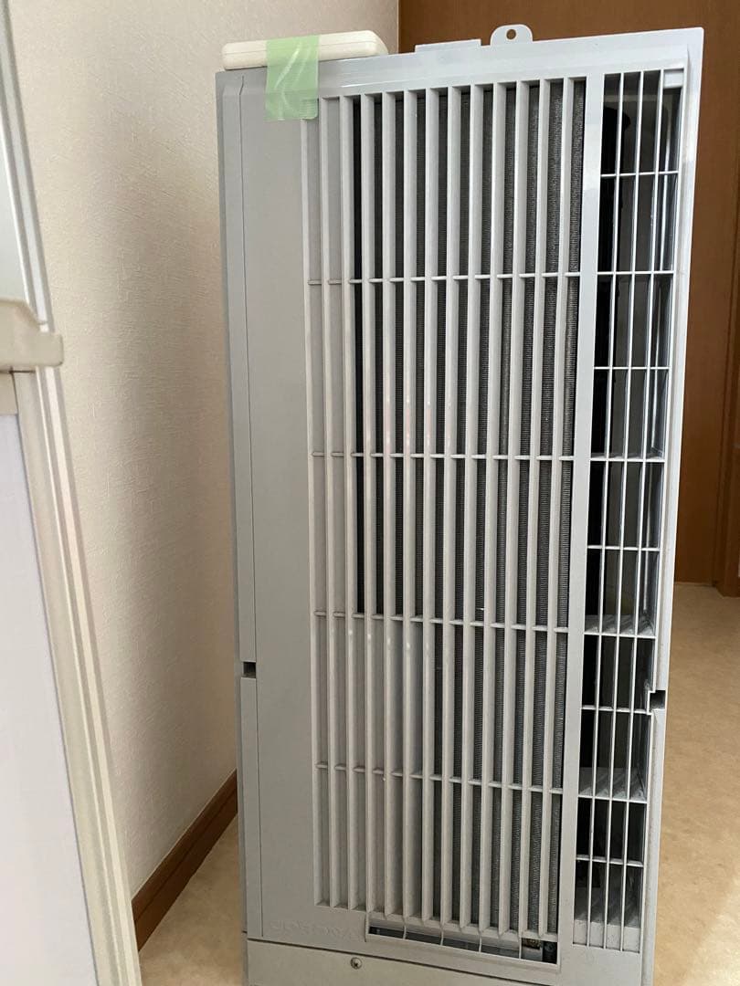 コロナ　窓用エアコン ホワイト リモコン付き