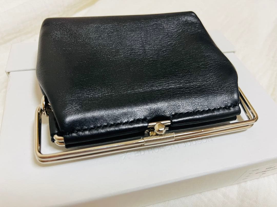 ED ROBERT JUDOSONのレザーがま口ケース