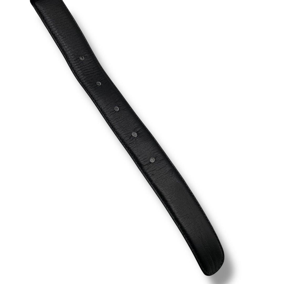 VALENTINO V字バックル 黒レザーベルト