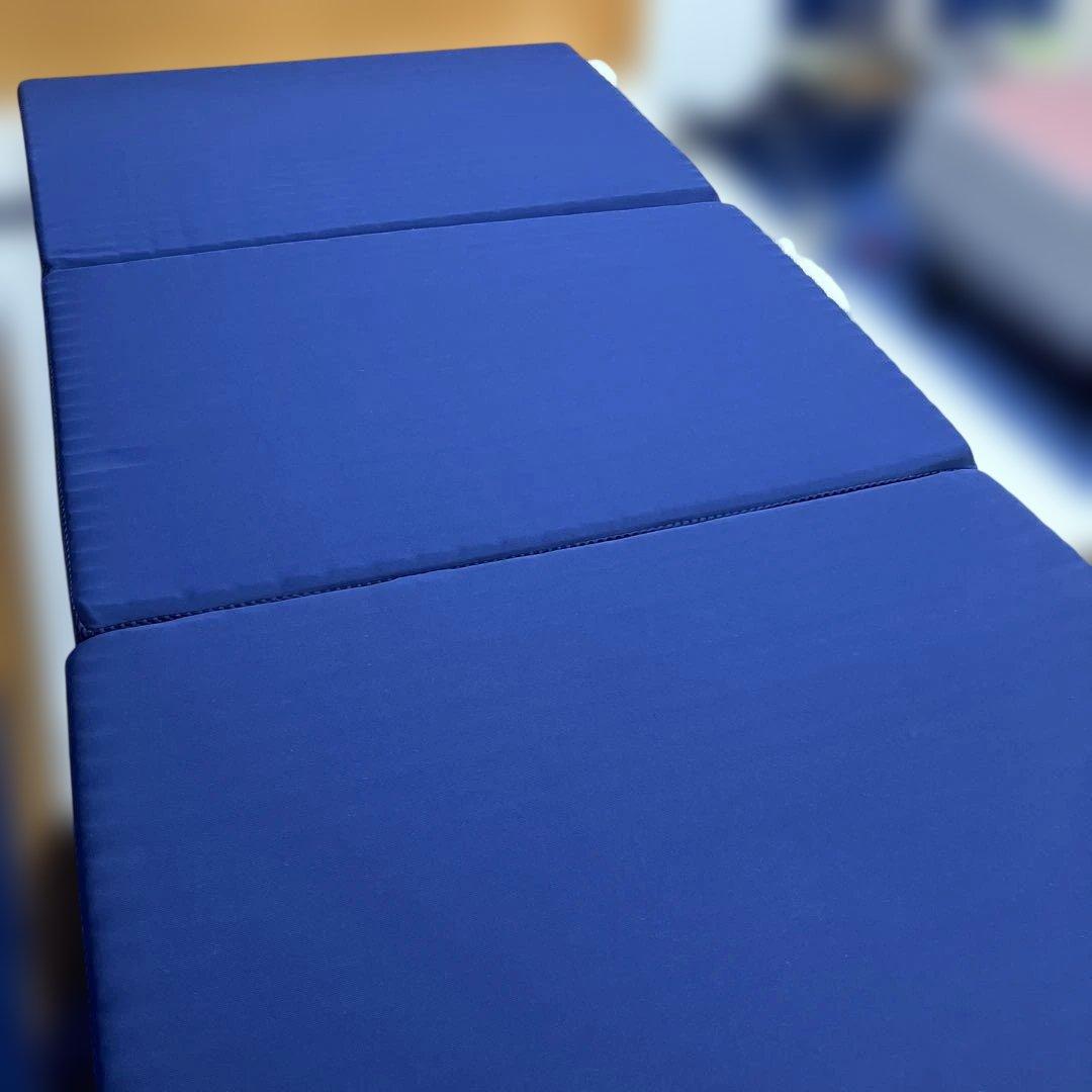 昭和西川Body Fresh シングル 3つ折りマットレス ネイビー　敷きマット