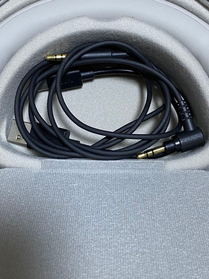 【美品‼️】SONY WH-1000XM5 ワイヤレスヘッドホン