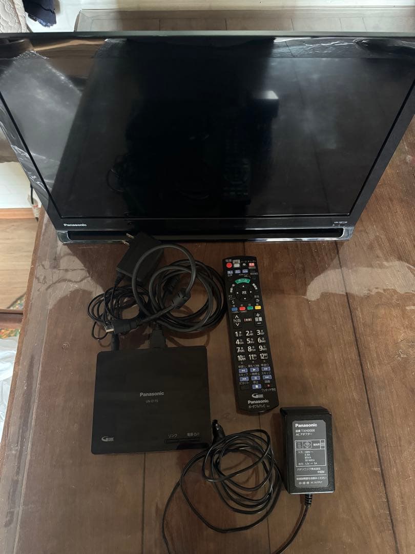 中古　Panasonic プライベートビエラ UN-19F11 地上　BS