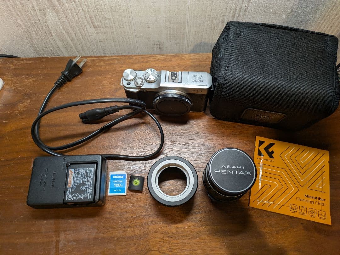 Fujifilm X-M1 + レンズ(Takumar55/2)+アクセサリー