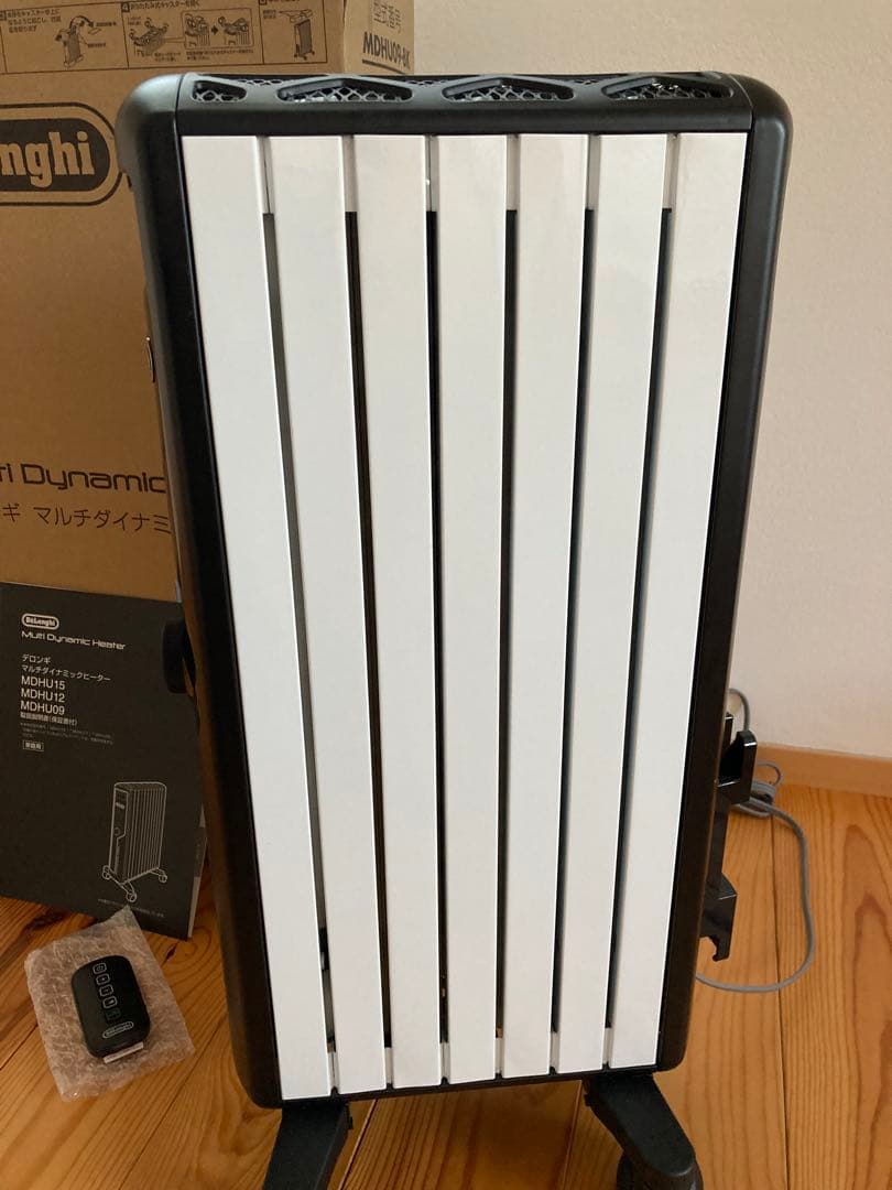 デロンギ　オイルヒーター　2020年購入　DeLonghi