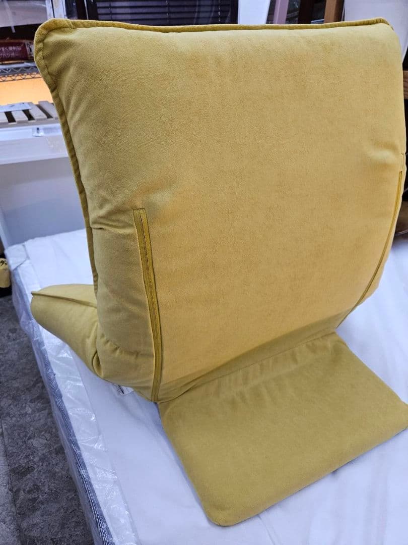 いつでも背もたれ　肘付き　クッション　YE色