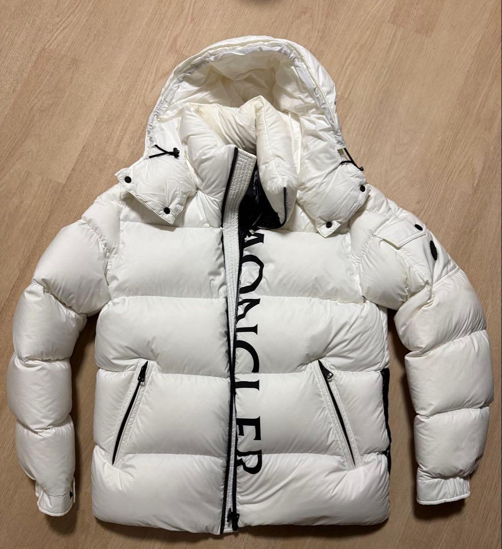 メロウ　 モンクレール　MAURES マウレス　1 ホワイト