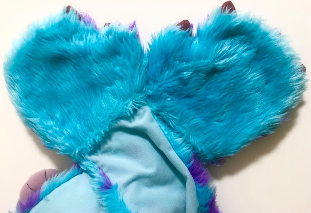 マフラーキャップ　モンスターズインク　サリー　ファンキャップ 圧縮なし発送