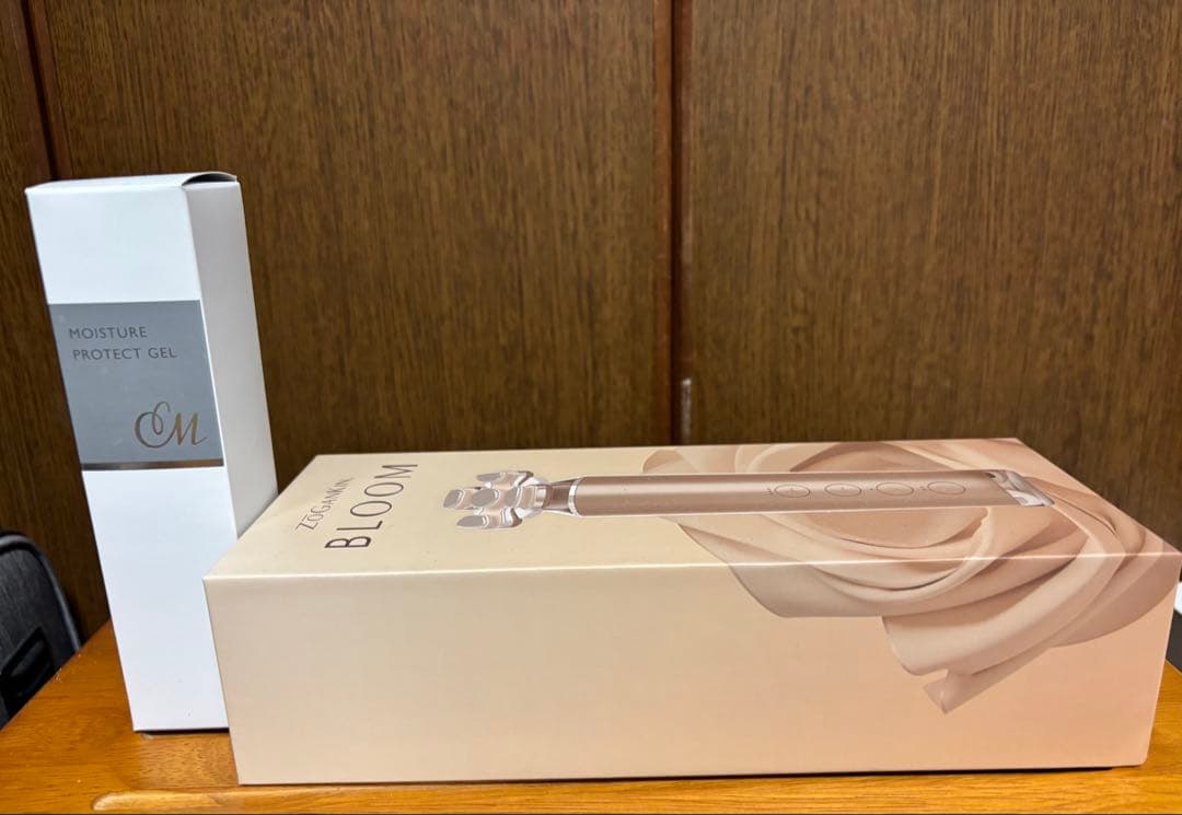 ZOGANKIN BLOOM 美顔器（ジェル付き）