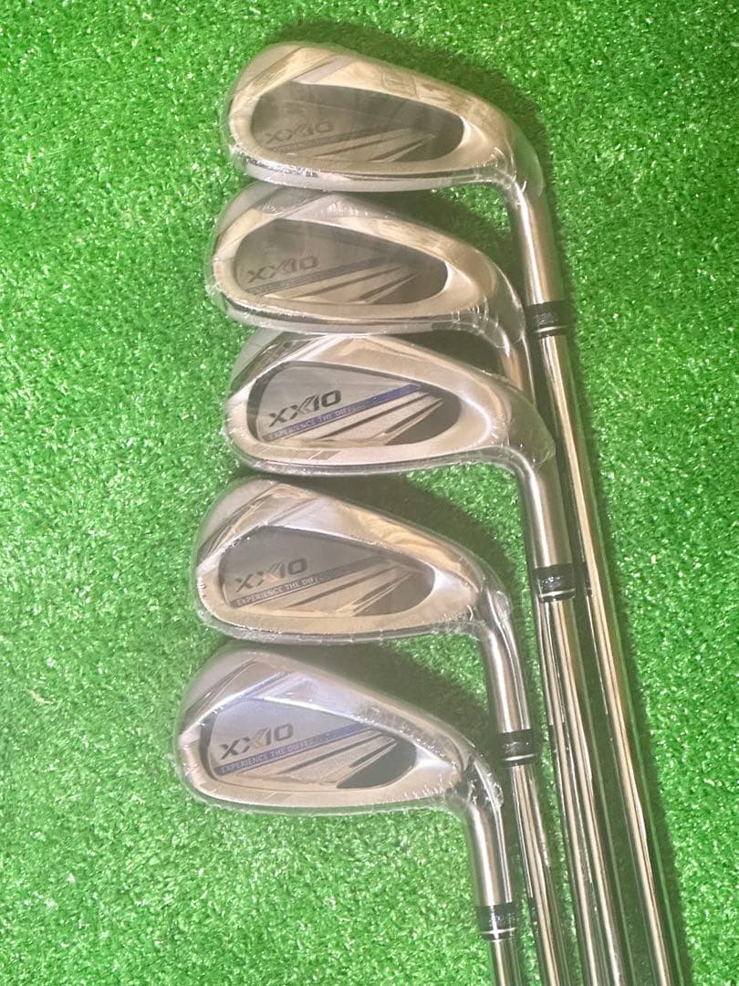 最安値！新品 ゼクシオ イレブン アイアンセット 5本 【R】XXIO 11