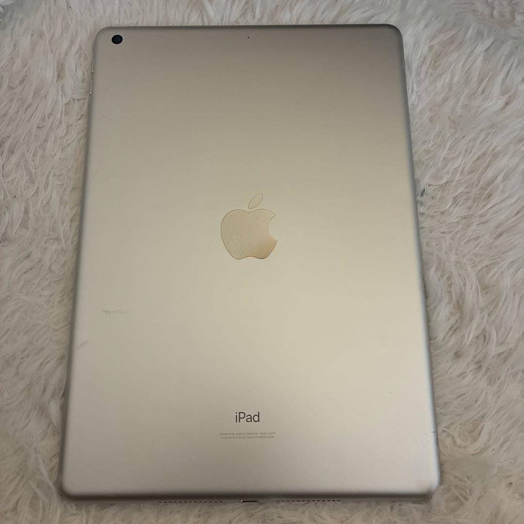iPad 第8世代　128GB