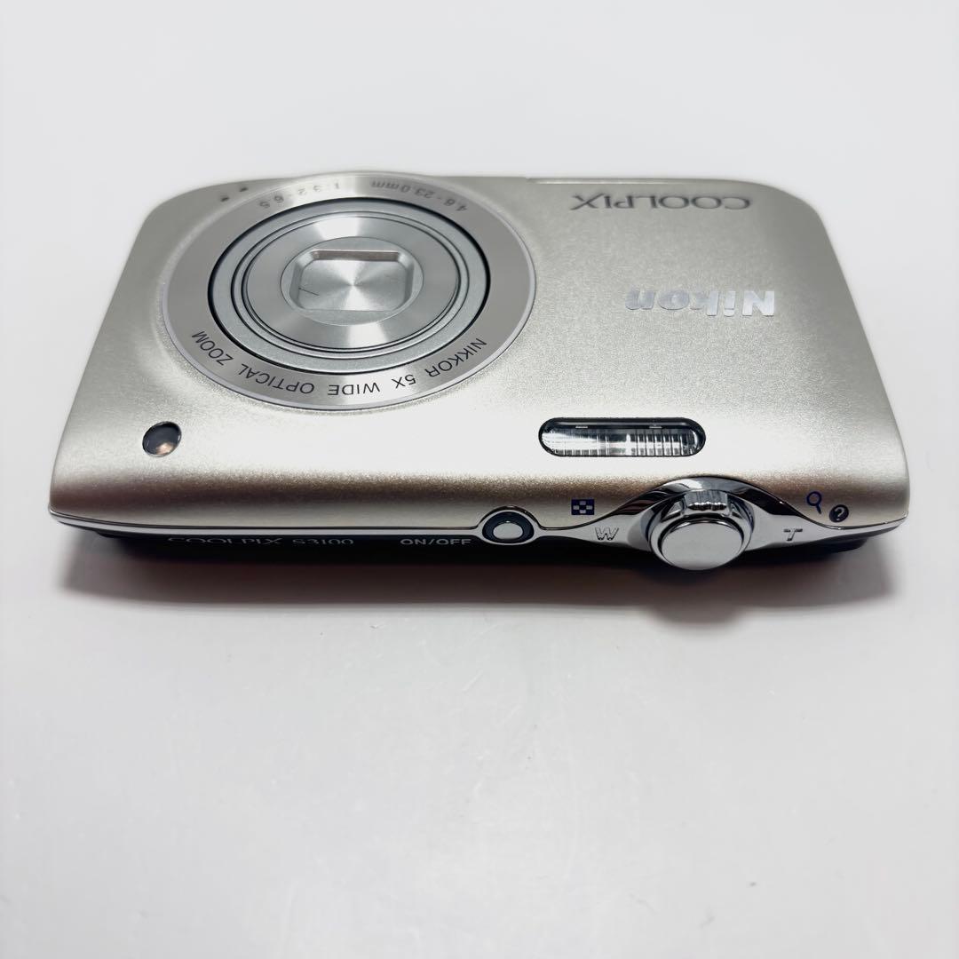 【極美品】Nikon COOLPIX S3100 シャンパンシルバー