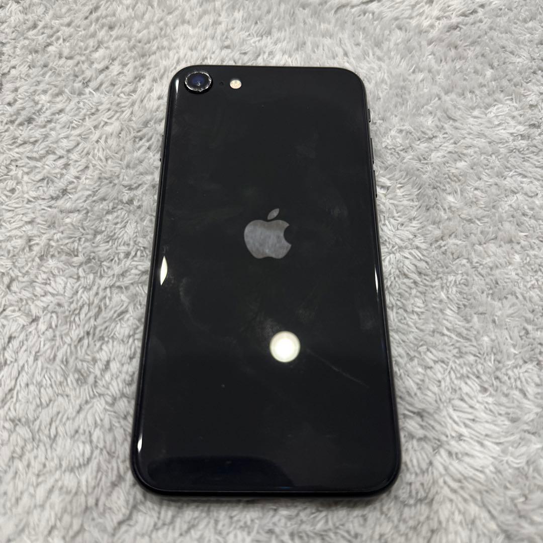 Apple iPhone SE2 本体 バッテリー80%