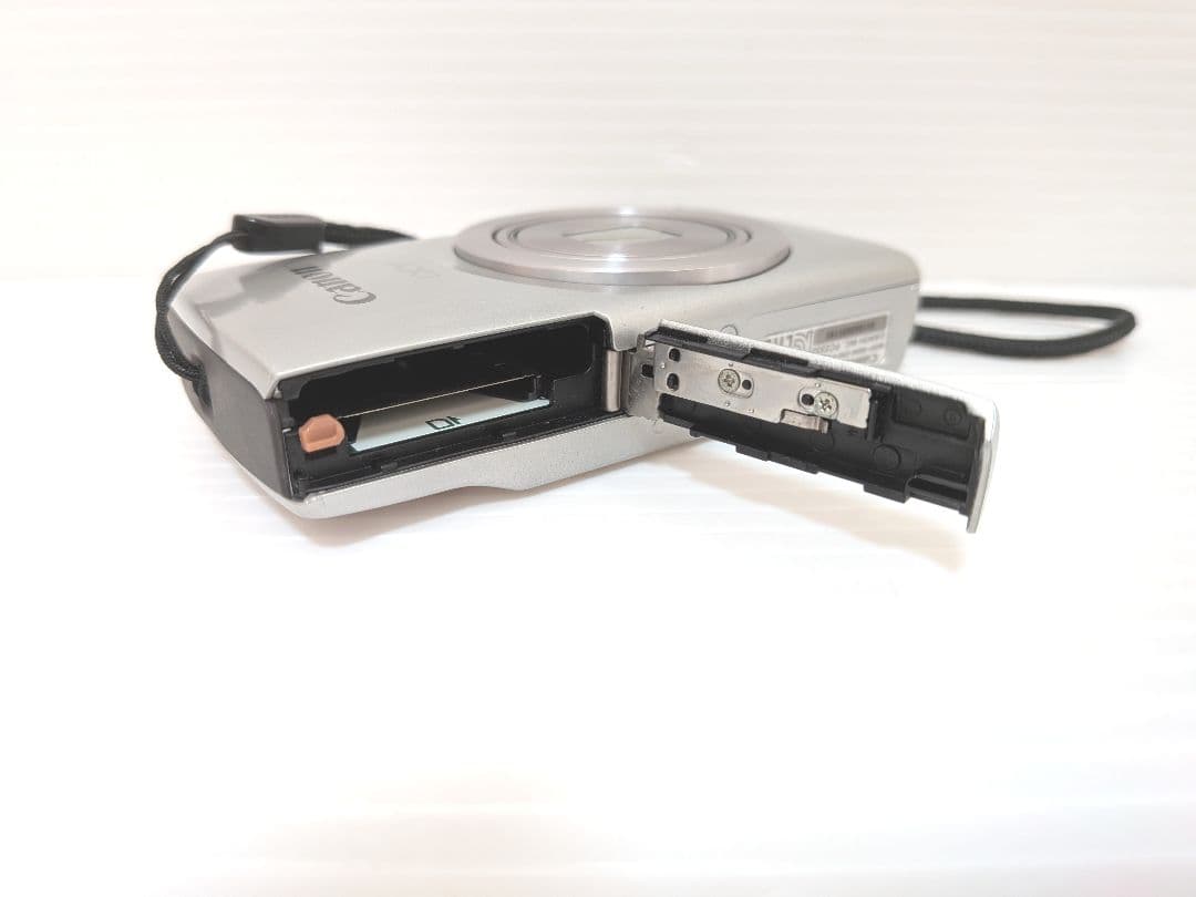 Canon IXY200 シルバー コンパクトデジタルカメラ デジカメ コンデジ