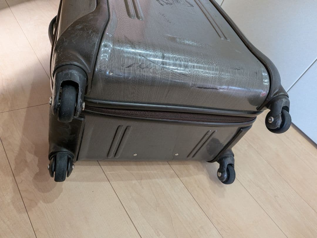 TUMI VAPOR スーツケース