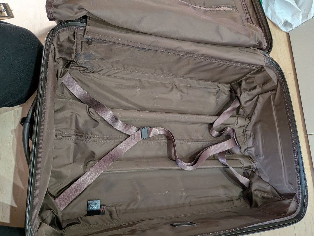 TUMI VAPOR スーツケース