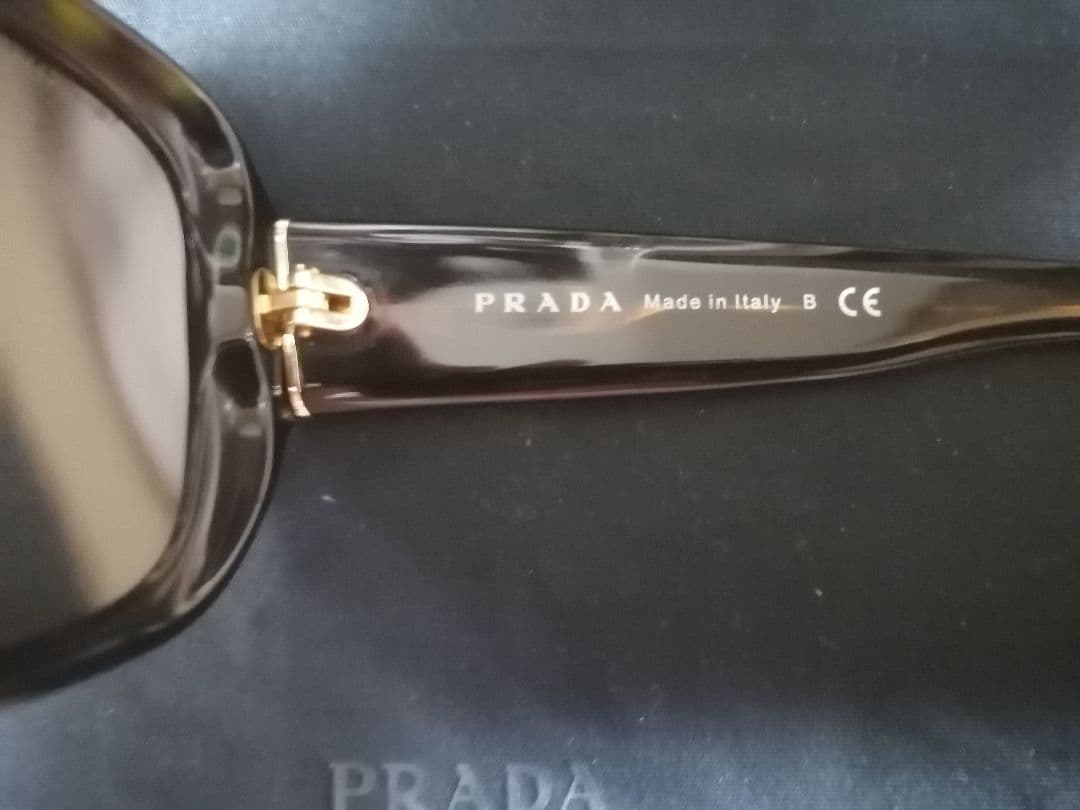 saryu♡即購入可✨ PRADA サングラス 2AU8C1 美品モデル