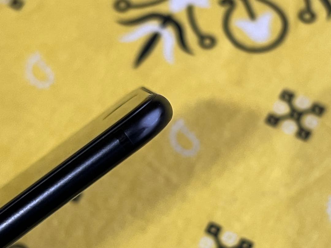 iPhone SE 第2世代 128GB ブラック SIMフリー