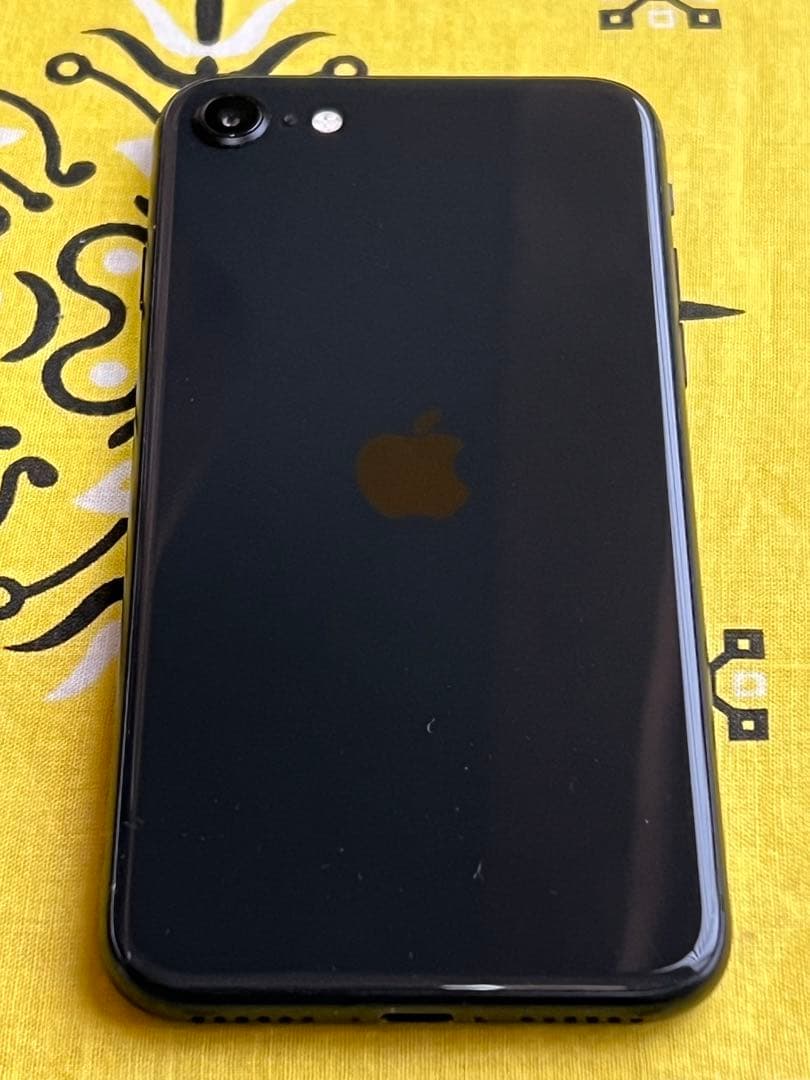 iPhone SE 第2世代 128GB ブラック SIMフリー