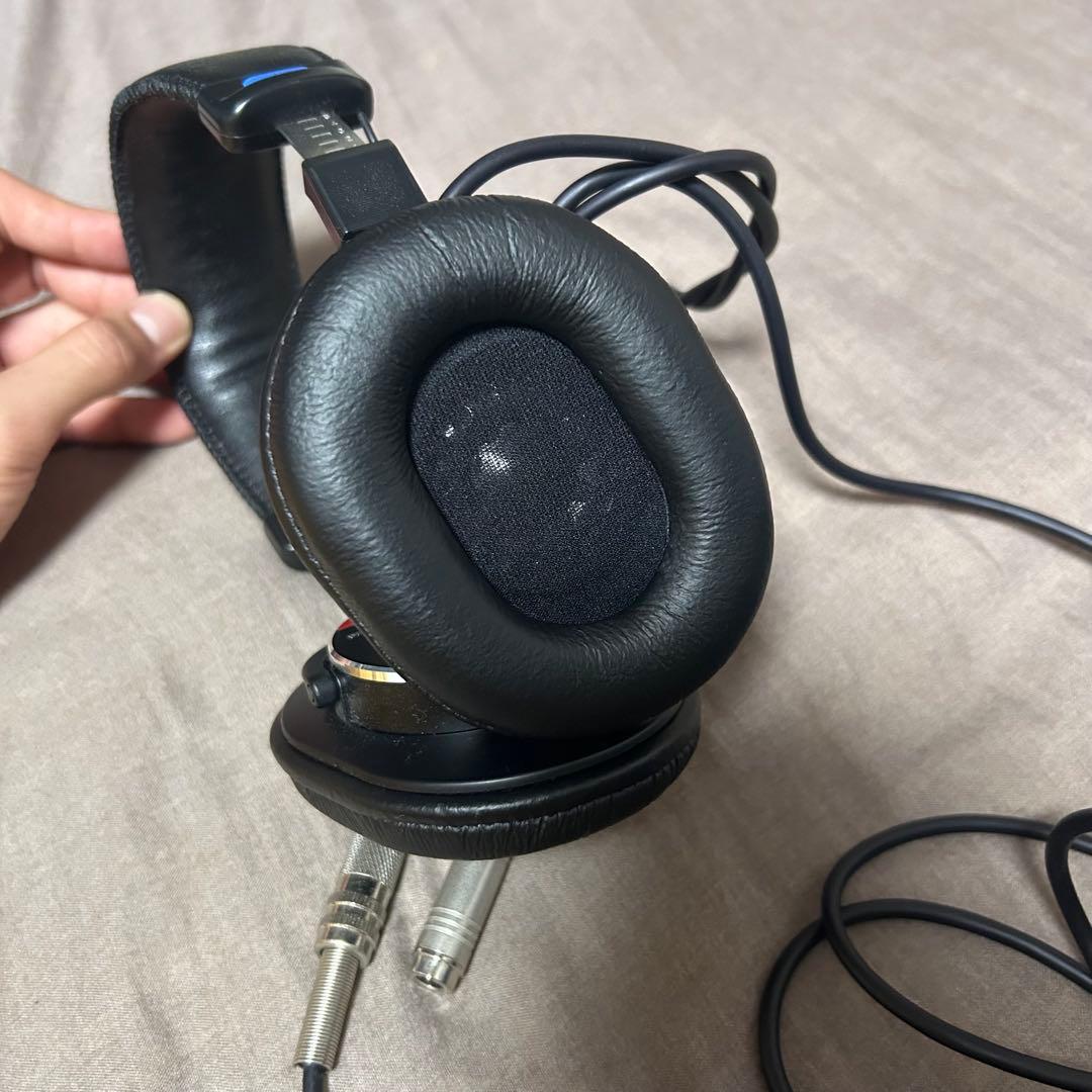 美品　SONY MDR-CD900ST モニターヘッドホン ヘッドホン 有線
