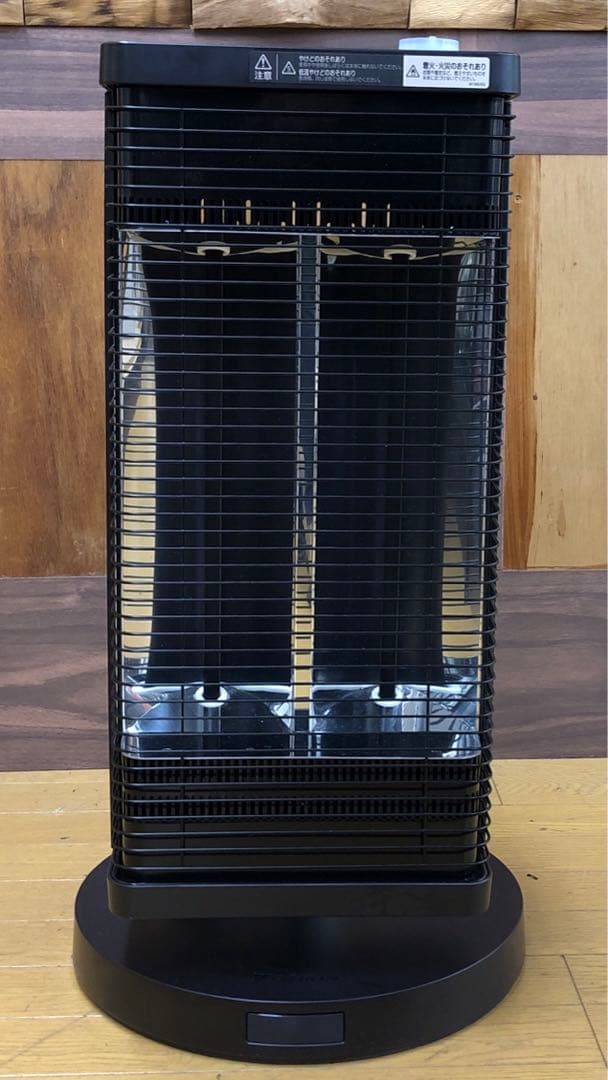 美品　ダイキン　セラムヒート　2023年製　ERFT11ZS-T　遠赤外線暖房機