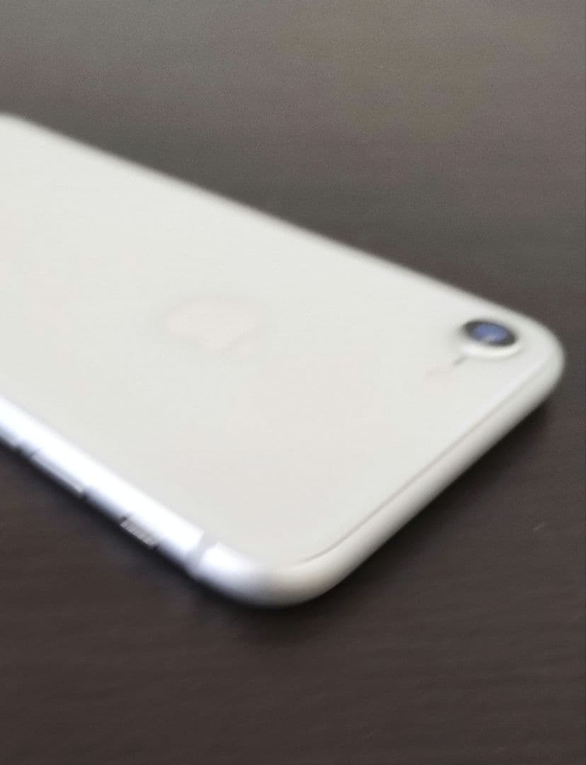 Apple iPhone 8 4.7インチ SIMフリー