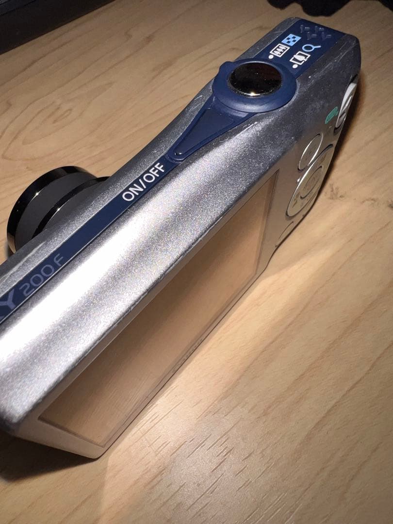 IXY Canon キャノン コンパクトデジタルカメラ IXY 200F