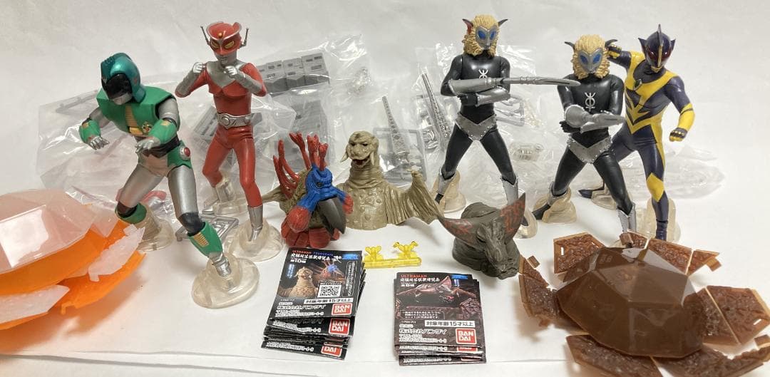 【コンプ 】 究極円谷怪獣博覧会 壱 弐セット ゴモラ レッドマン バードン