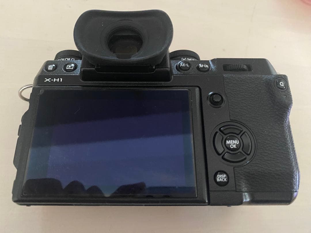 FUJIFILM X-H1 シャッター数9891回