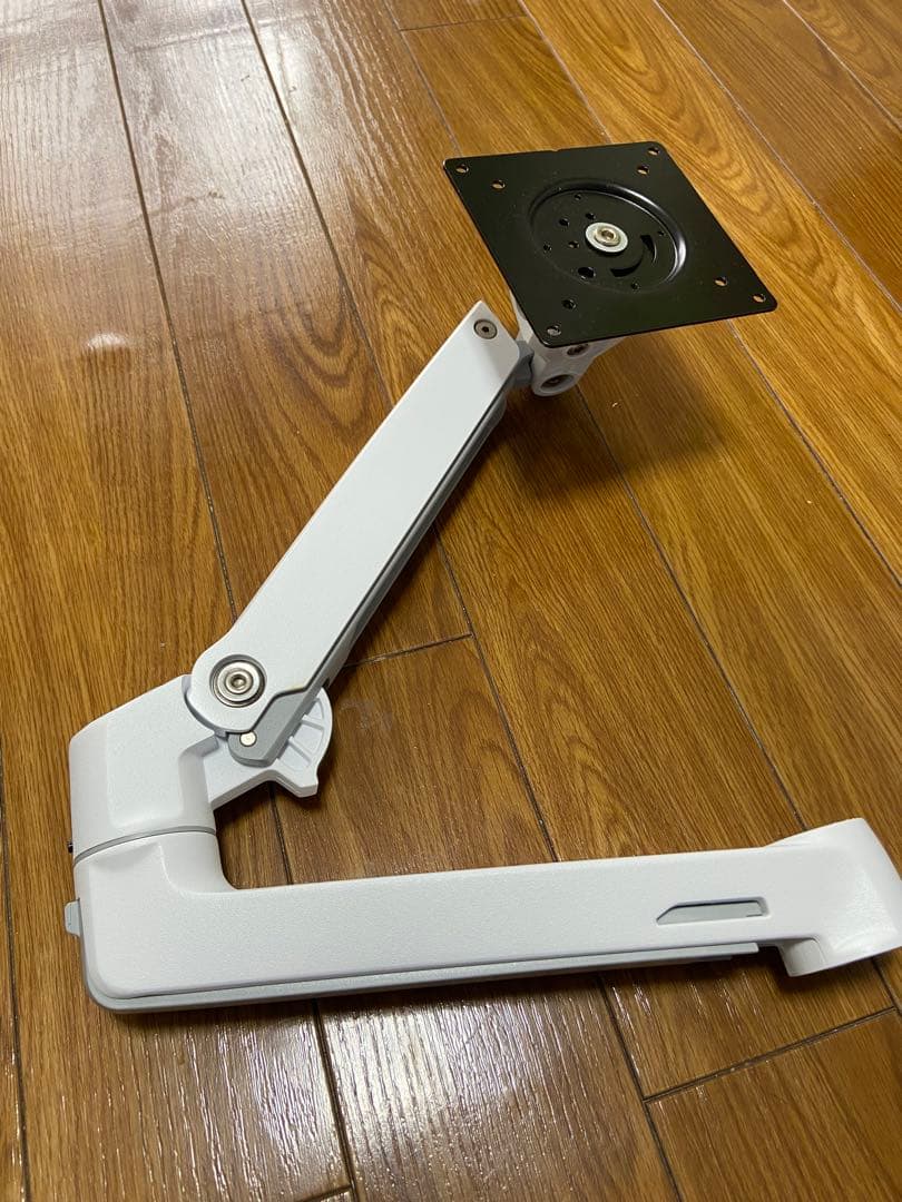 Ergotron LX モニターアーム ホワイトVESA対応 中古