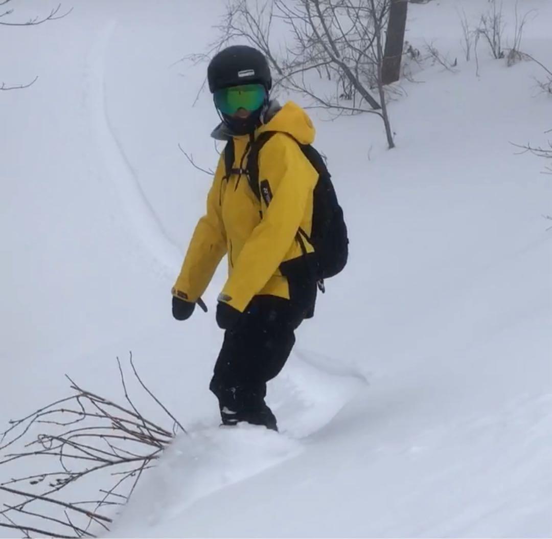 YONEX(ヨネックス) スノーボードジャケット イエロー