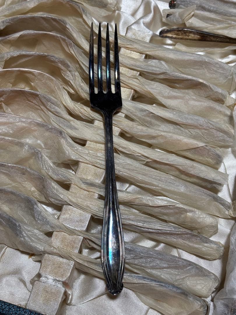 く*ん様 銀食器カトラリーセット