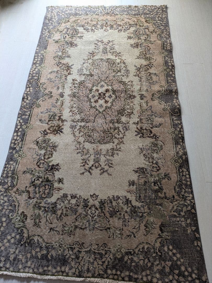 108×210 メダリオン　やわらかピンク×ベージュ　トルコヴィンテージラグ